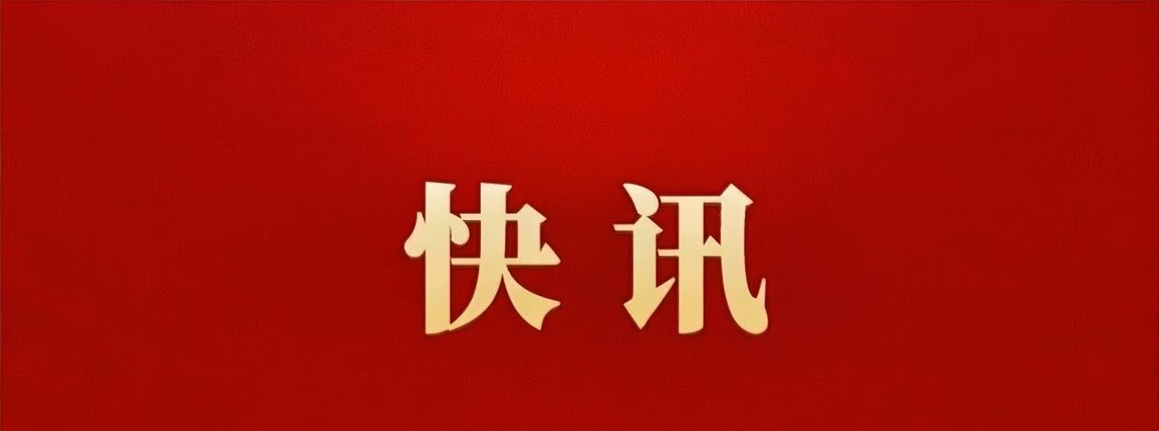 #高看徐州# 9月8日下午，睢宁县县委书记高建民前往商圈楼宇、企业车间和基层商会