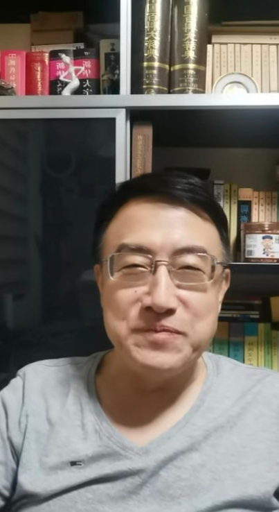 济南时报尹波直播信息量真的很大！
1、对阵云南，泰山正常发挥，赢球不是问题，卡扎