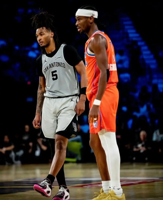 卡斯尔，哈珀的问题都好解决，拯救福克斯才是当务之急
年轻人表现差，但成本低，培养