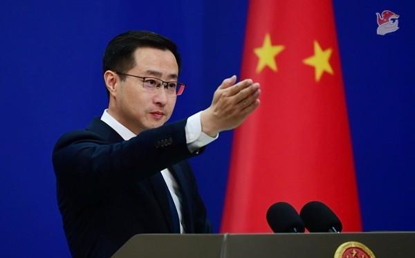中企在非洲遭索赔5600亿，顶该国3年GDP，背后事情不简单，外交部回应三点
近