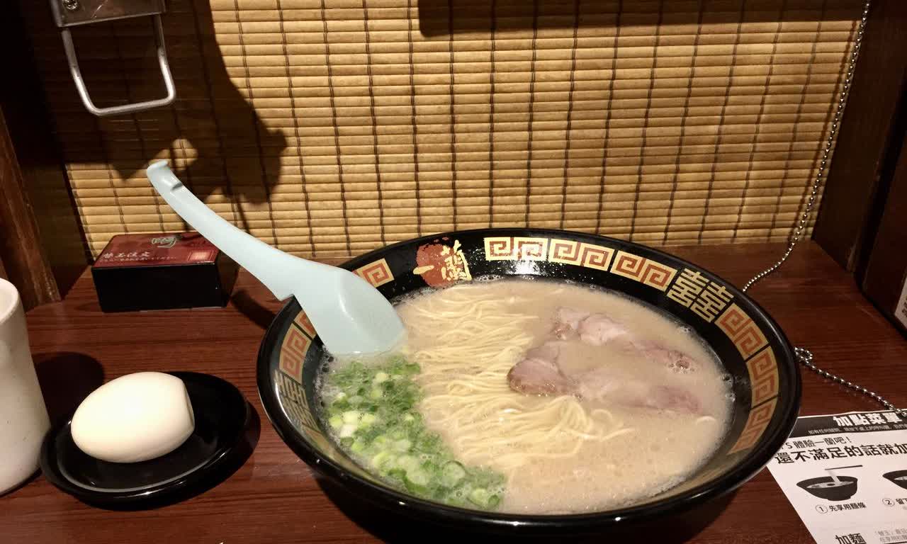 最近一起发生在郑州的餐饮纠纷事件“7个人点一碗面”，引起了广泛关注。身为在苏州的