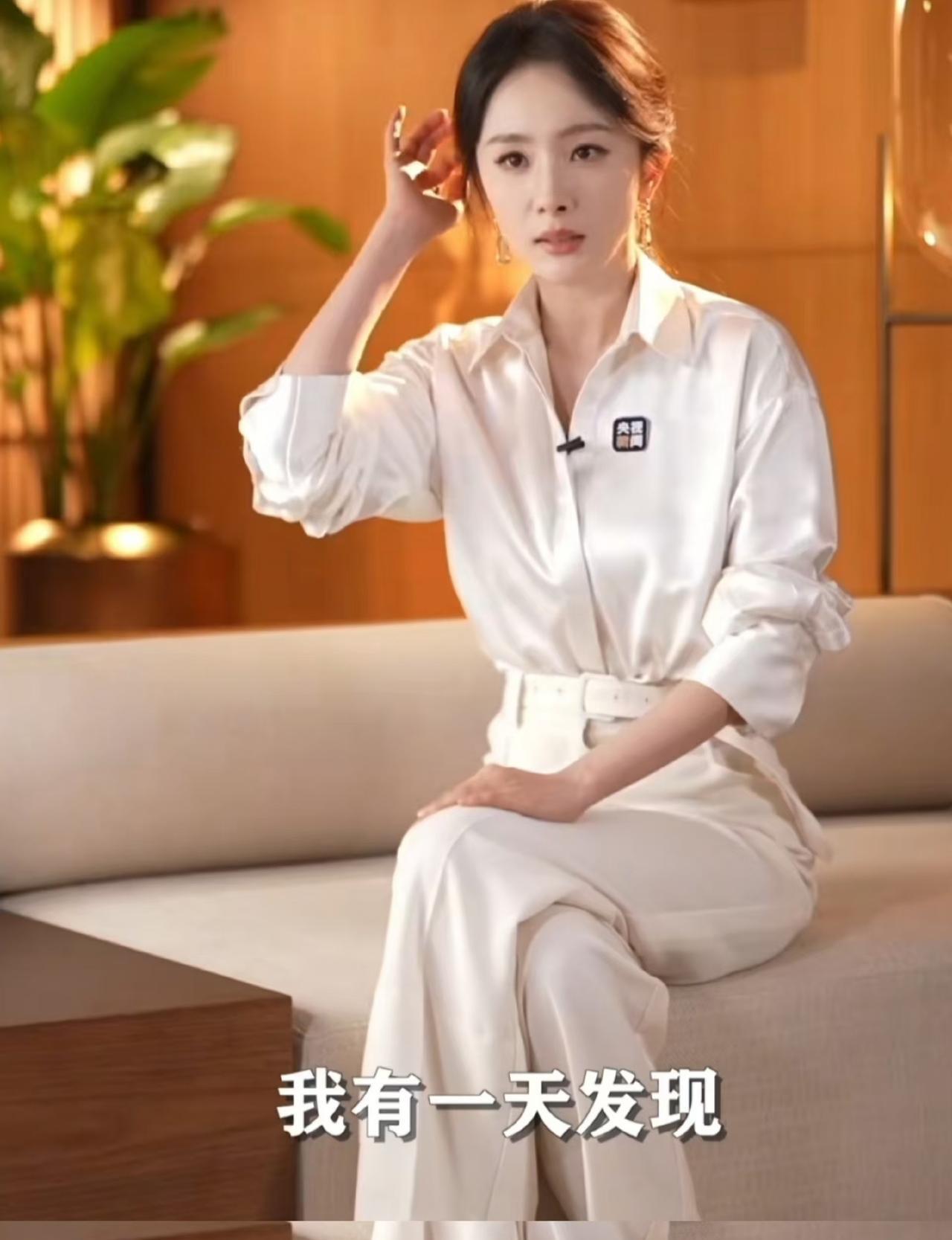 杨幂再次啪啪打了很多人的脸，她真的是一位特别懂女儿的好妈妈。
杨幂说，自己有一天