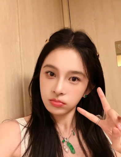 好想被夺舍了 ，把自己整成鼠系网红脸