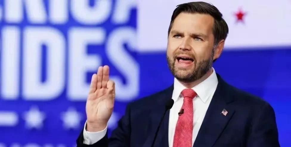 万斯又发表惊人言论：我非常不想和中国开战！
甜嘟爸爸想说，这在一定程度上反映出美