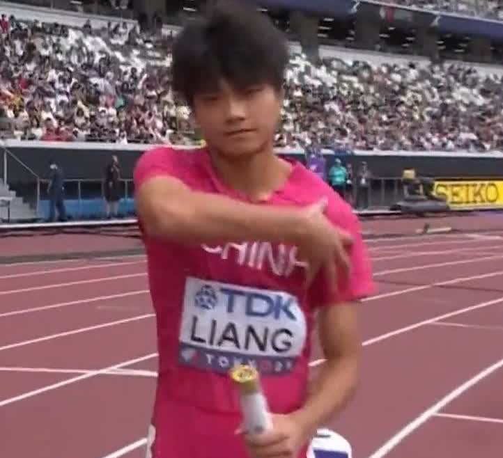 【田径世锦赛…中国男女混合4X400米接力小组倒数第二未能闯进决赛】
由梁宝棠