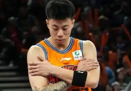 北京时间12月31日19：35，今天是2025年最后一个比赛日，CBA常规赛第9