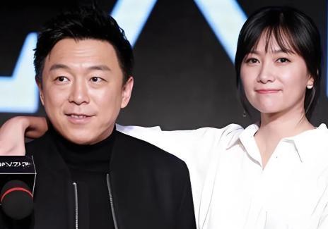 当年，黄渤还在舞厅跑场子，一个月15000元收入，有一天，高虎打电话对他说：“我