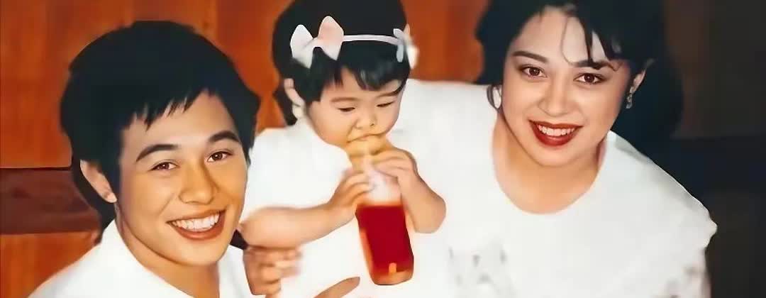 如果可以的话，自己并不想成为李连杰的女儿！

这是李连杰女儿李思的原话！

