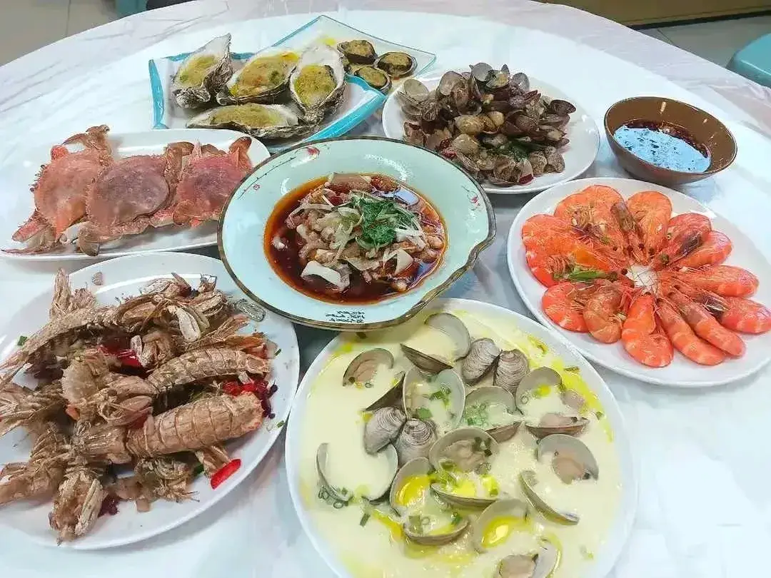 一桌330元，这个价格被坑了吗？