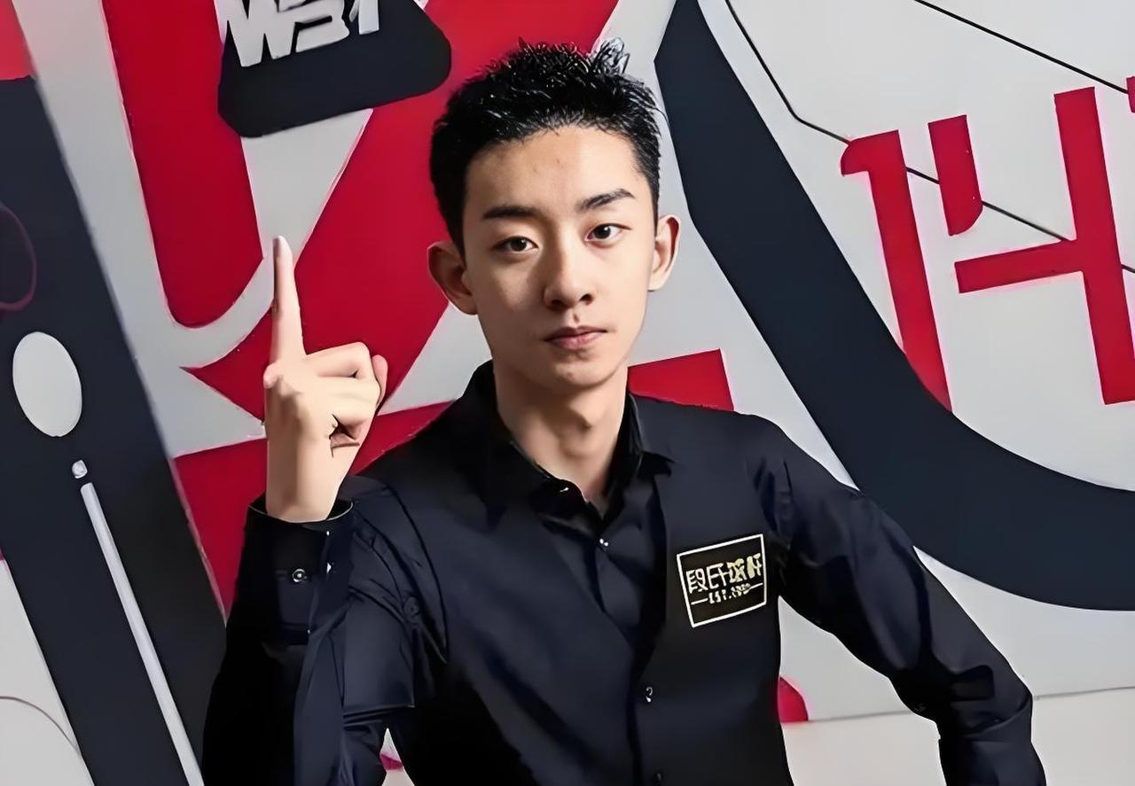 吴宜泽拒绝爆冷，雷佩凡还在挣扎
北京时间9月1日下午，2025年斯诺克西安大奖赛