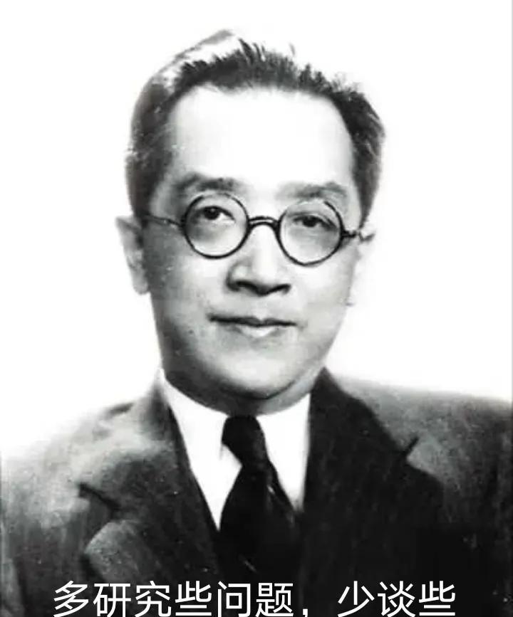 胡适的“大胆假设，小心求证”的治学方法，启蒙了一代学人。
他在追寻新思想的同时，
