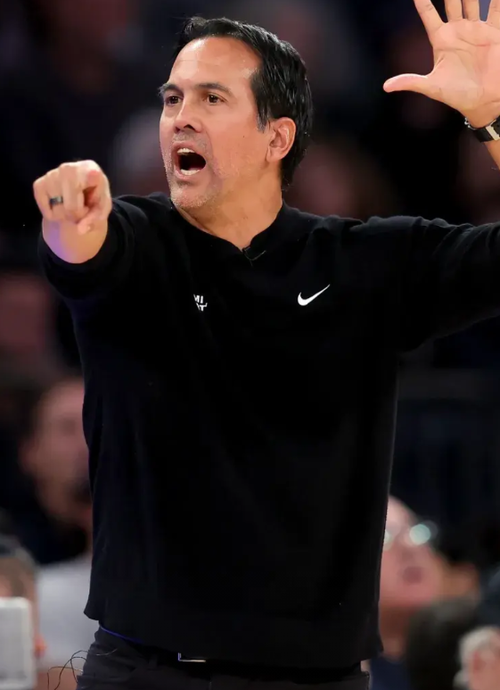 热火没巴特勒一样硬！斯波才是热火最强战力……

没了巴特勒，热火一如既往的硬，斯