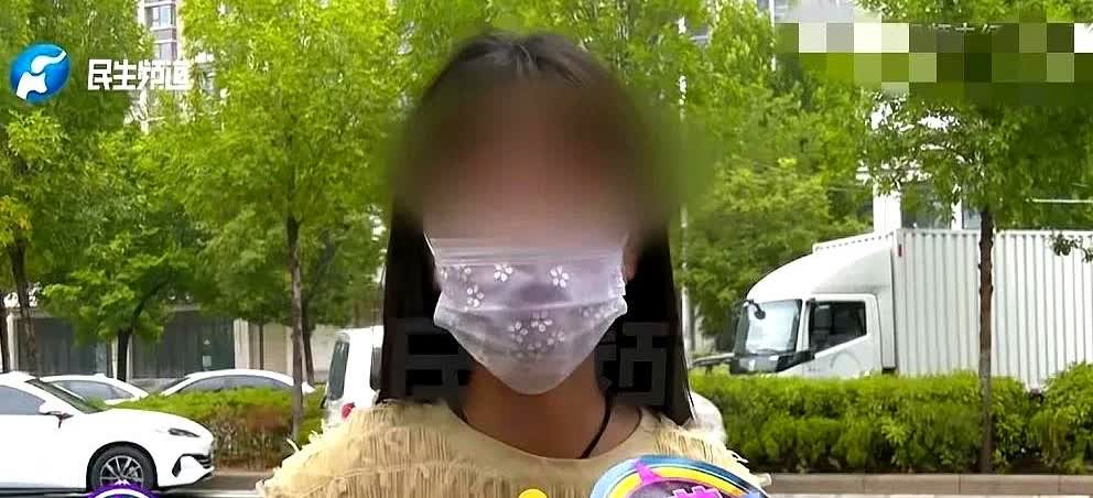 河南郑州，男子和前妻打算复婚，可前妻却要求小姑子必须把户口迁走，否则她不会回来。