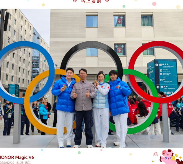 徐梦桃 作为五战冬奥的老将，她在本届米兰冬奥会上不仅成功卫冕女子空中技巧金牌，还