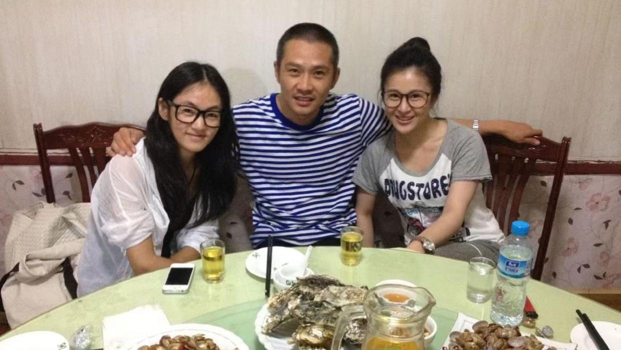 《父母爱情》里当年硬塞的演员，如今在《沉默的荣耀》中再受质疑
