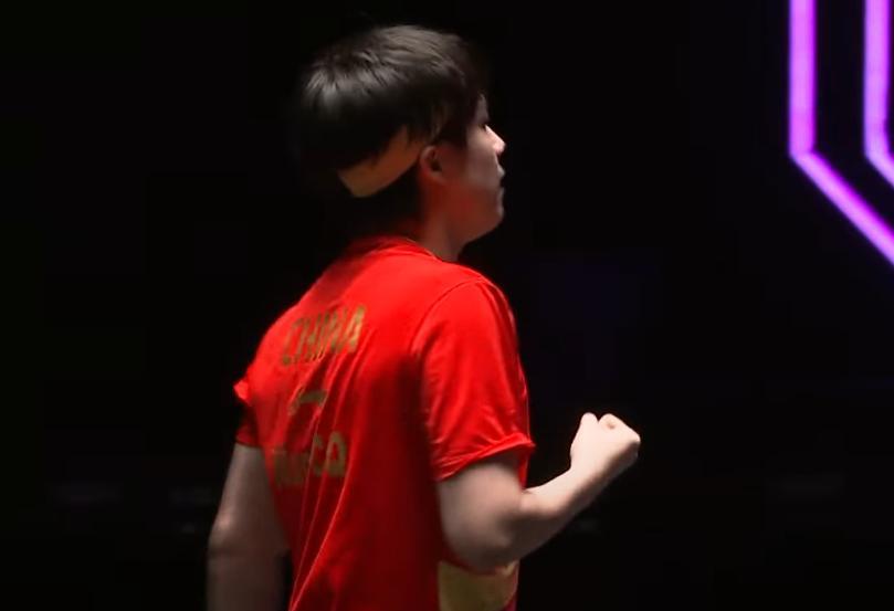 王楚钦燃耗起来了！
和松岛辉空这场球打的酣畅淋漓。
不得不说，
松岛对拉能力和反