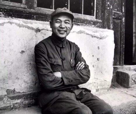 [浮云]1955年，授衔仪式前夕，徐海东却主动推辞，说自己伤病缠身太久，没能上阵