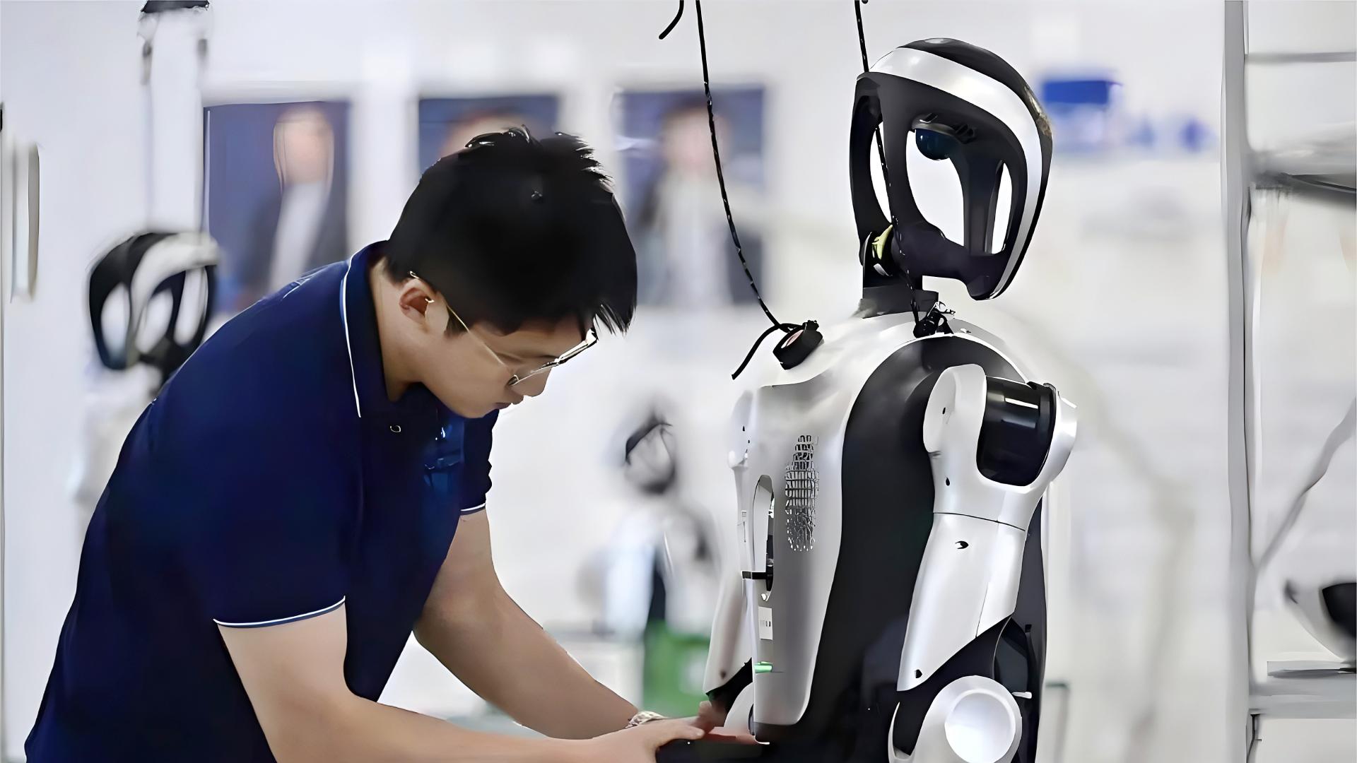 人形机器人注意“类人”与“拟人”的巨大区别。