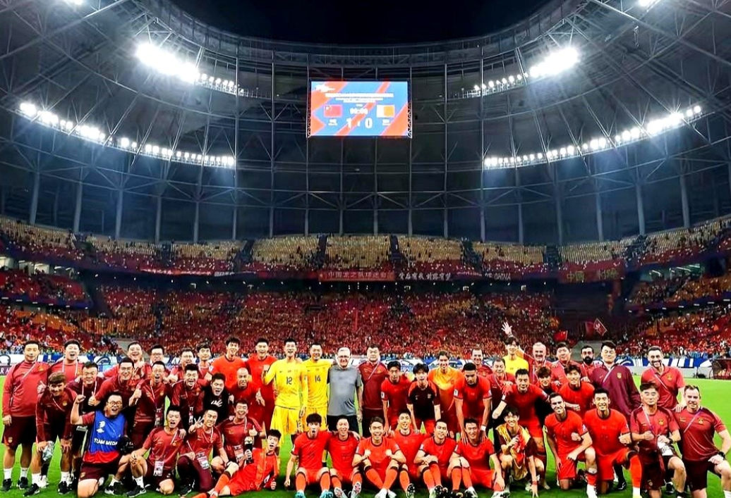 中国足协终止与国足主教练伊万科维奇合作：伊万科维奇下课了，足协将为国足寻找新的名