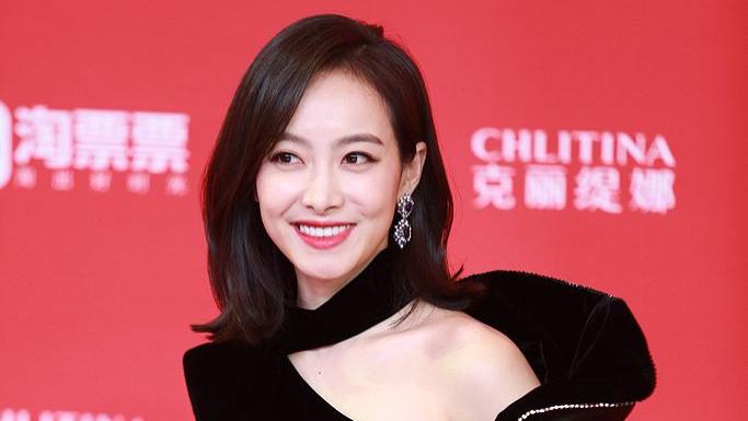 陈好宋茜大理闺蜜游，展现女性真挚情谊