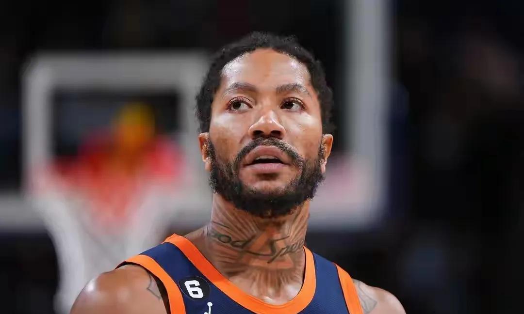 原来罗斯早就为退役后铺好后路！！
1、NBA生涯16个赛季赚了1.66亿美金；