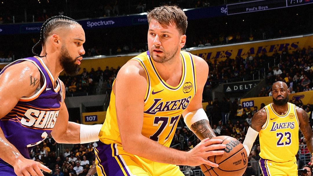 湖人17分惨败太阳！东契奇1大弱点彻底暴露，詹姆斯不该完全放权