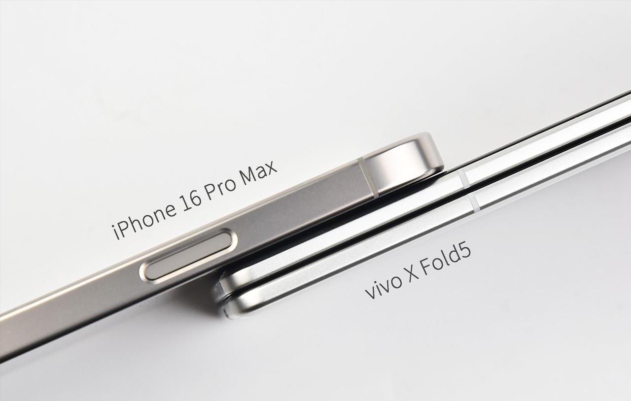 vivo X Fold5的具体情况都已经曝光了，主打轻薄的主旨依旧没有变，手感表