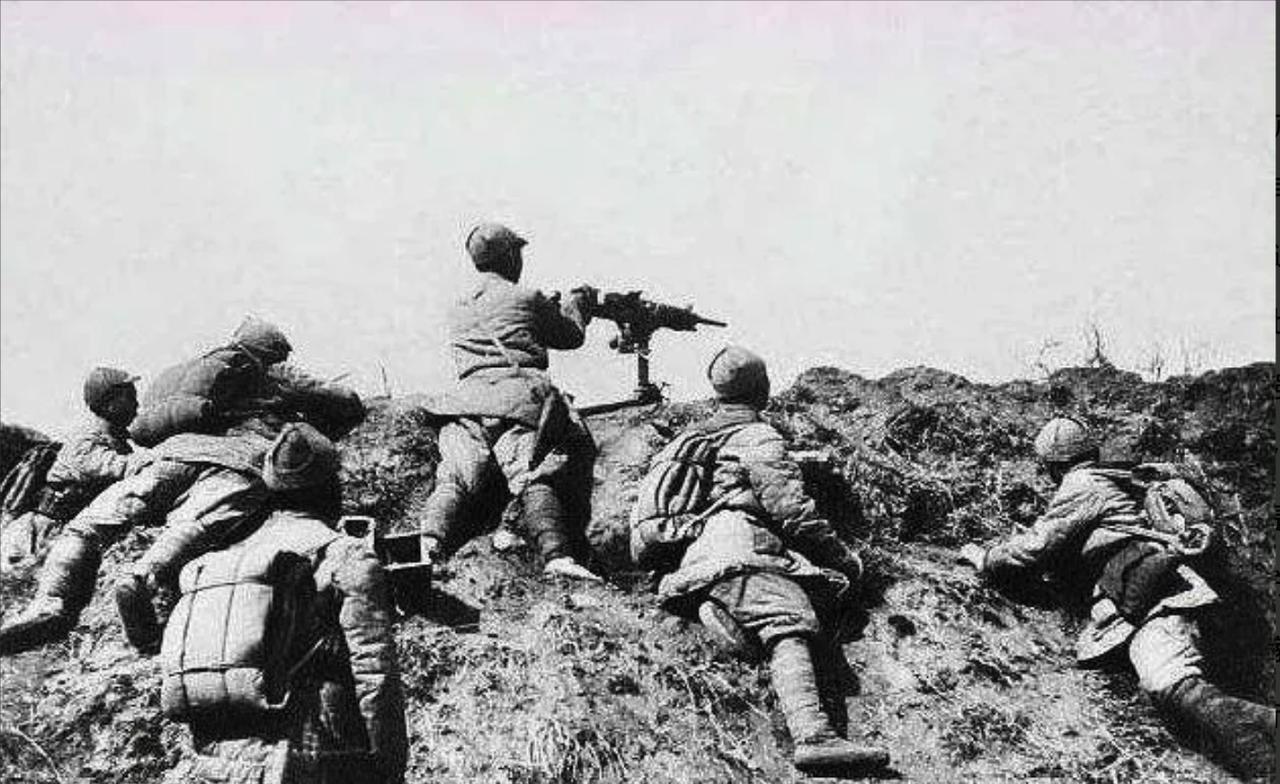 1939年，日军少将率部袭击八路军，却不按套路出牌，贺龙见状，却是笑道：“鬼子不