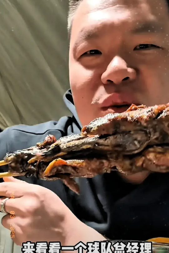 怒我直言！辽篮南下广东收比赛，真替朱芳雨和杜锋捏把汗，杨鸣带出精锐之师，奥利弗是