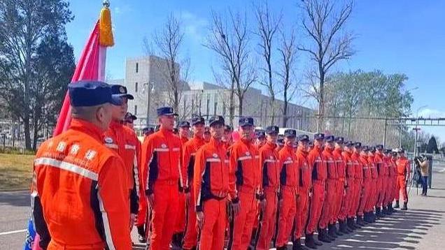 缅甸地震求援 中国紧急派队驰援 救援行动刻不容缓