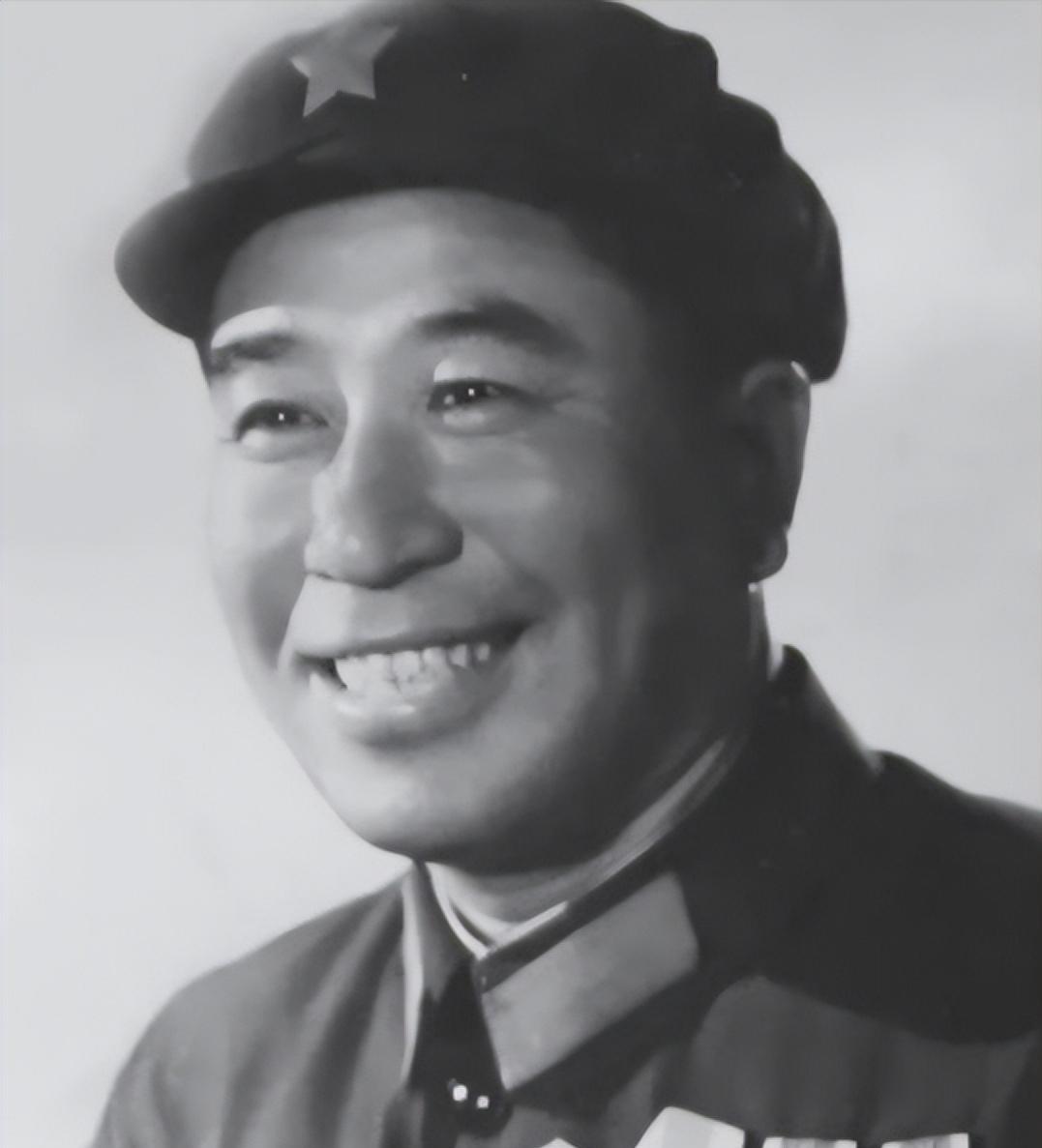 [微风]1951年，朝鲜战争中，7名弹尽粮绝的志愿军战士，被200名英军重重包围