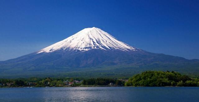 上世纪八十年代，日本为扩充国土面积，斥资400亿建了个人工岛，怎知正当他们得意之