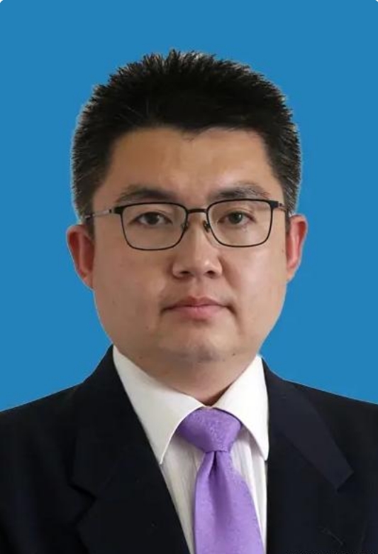 3 月 5 日，全国人大代表史玉东面对记者发出灵魂拷问：“小学生拿奶茶当早饭，大