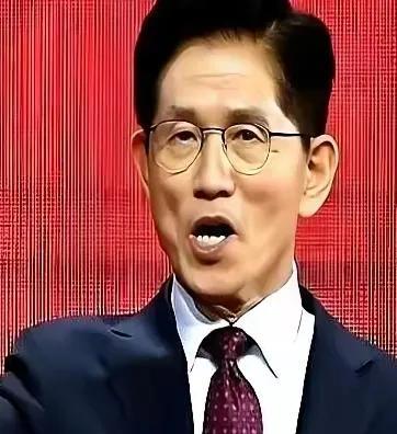 #金文洙# 韩国政坛，国民力量党金文株败选成了国民力量党最不受待见的人，从其参选