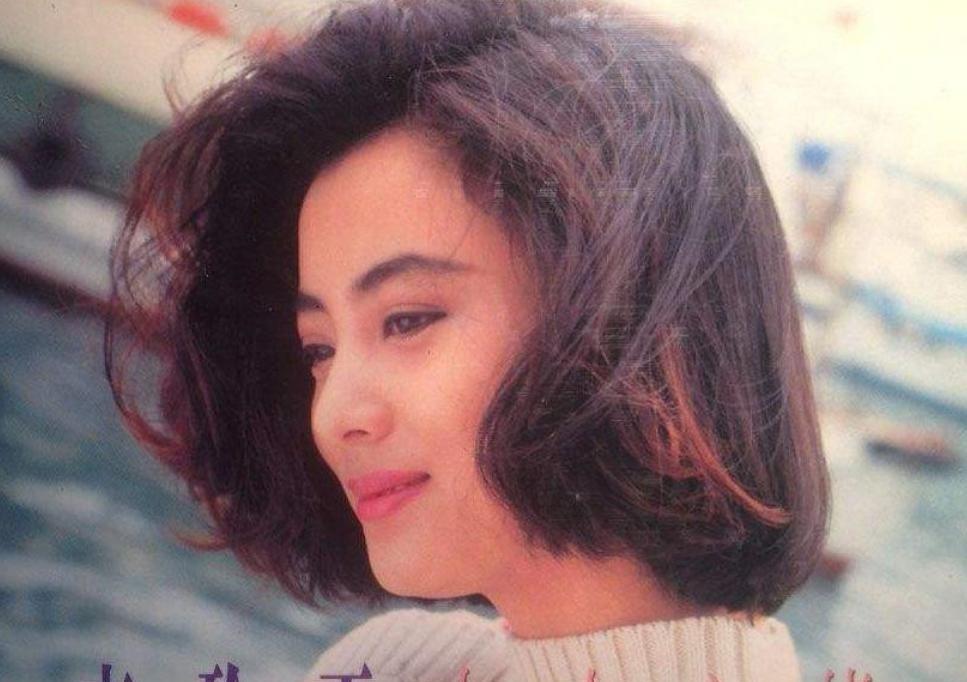 1997年，李玲玉嫁给犹太富商杰瑞，新婚夜，李玲玉开玩笑说：“你不怕我嫁给你，是