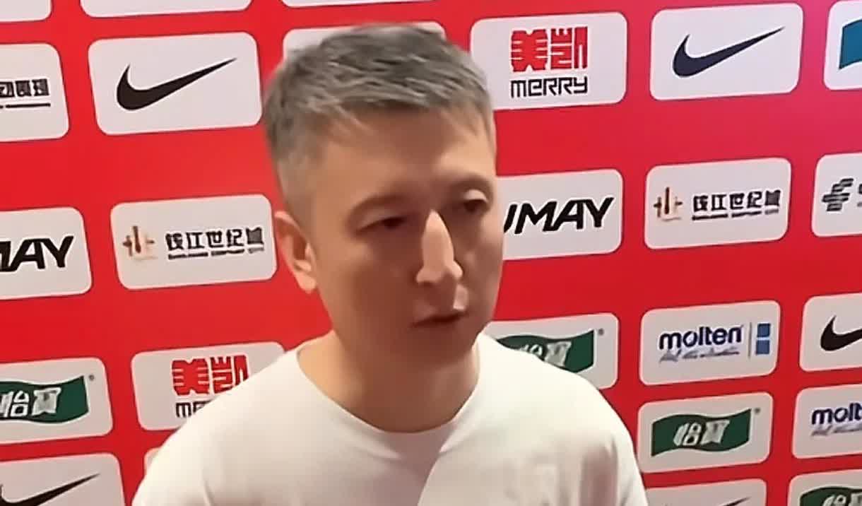杨翰森到底打不打亚洲杯，郭士强这样说道：


“杨翰森刚刚回来，还不知道他