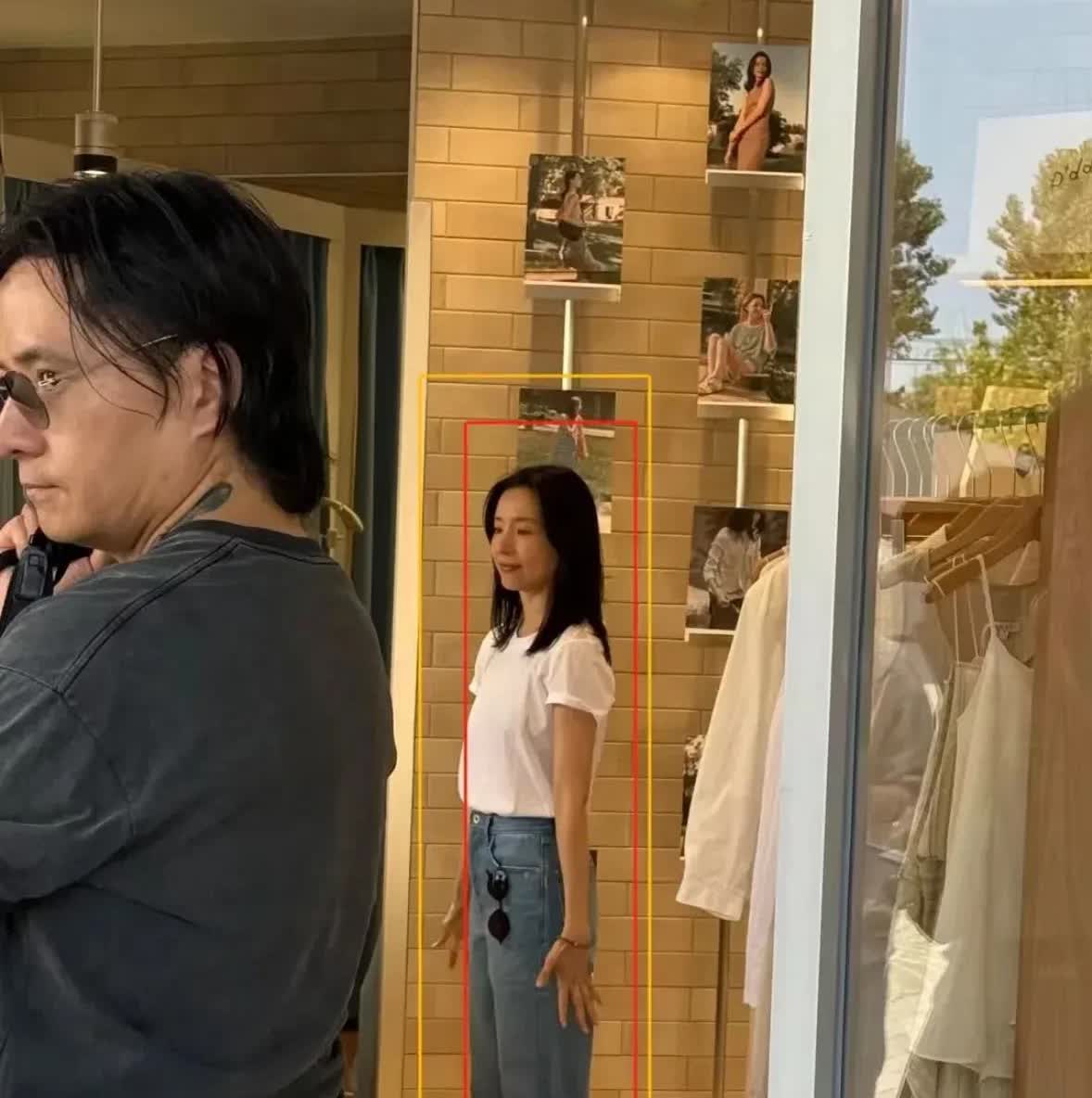 难怪潘粤明会离婚啊。[捂脸][捂脸]