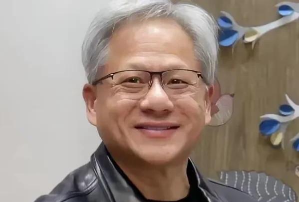 现在美国政府的确比较难受和煎熬，不难受，英伟达老总不会跑到中国来会见deepse