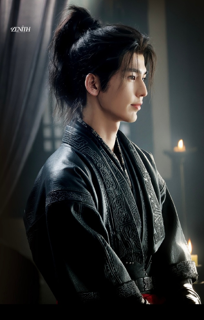 张凌赫归鸾现场路透
这跟直接看剧有啥区别
更加期待萧厉了