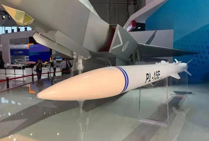 印度开始叫卖PL15残骸？印媒：买家不止一个，日本法国已上门合作。诡异的事情又在
