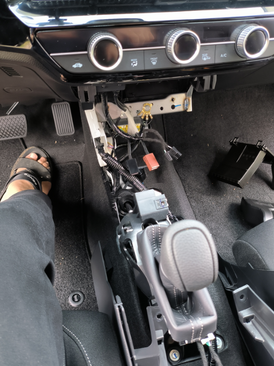 十一代思域自己加装高配后排出风口