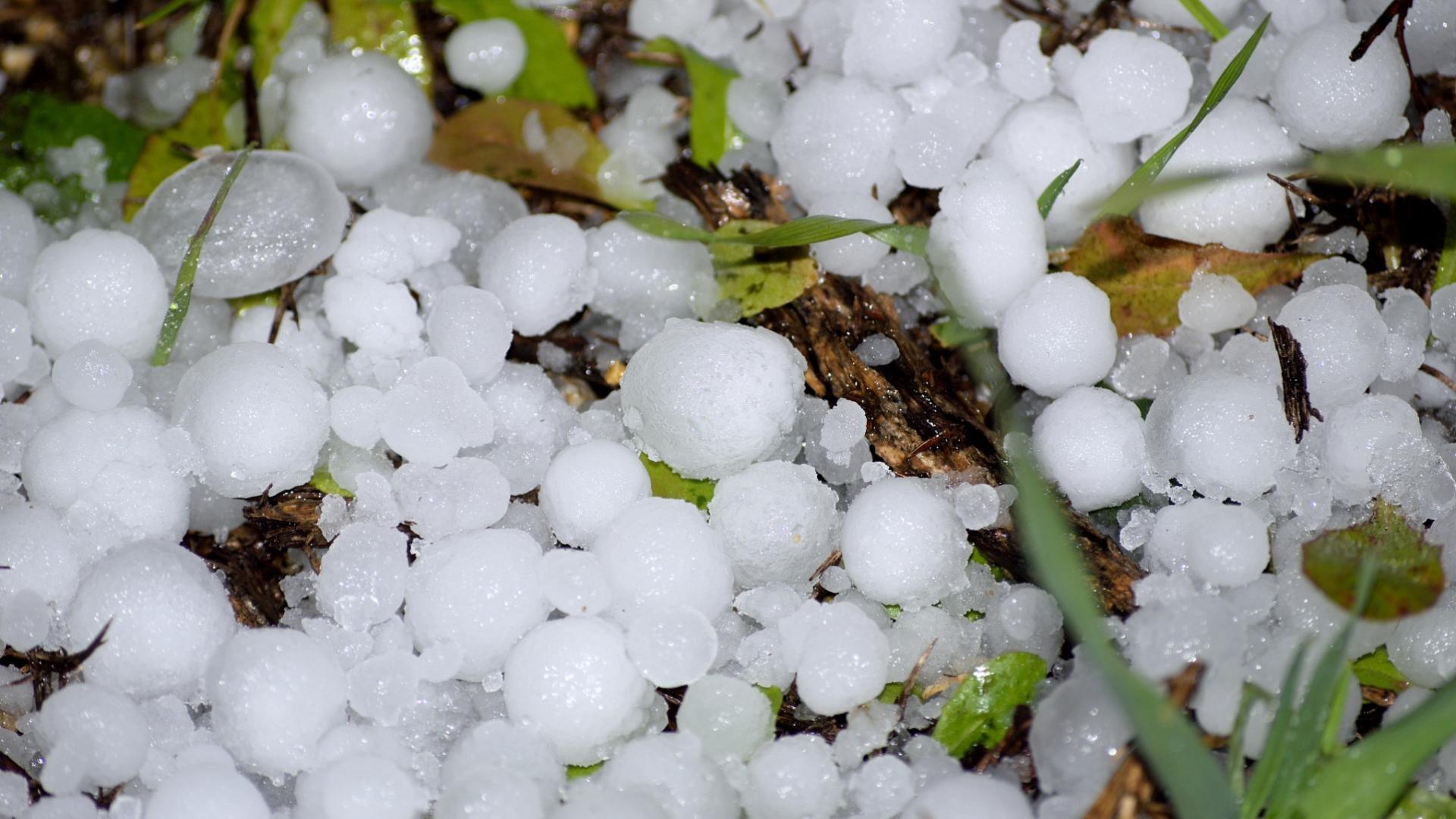 紧急！江西冰雹橙色预警来袭，大风暴雨相伴，这些防护细节别忽略