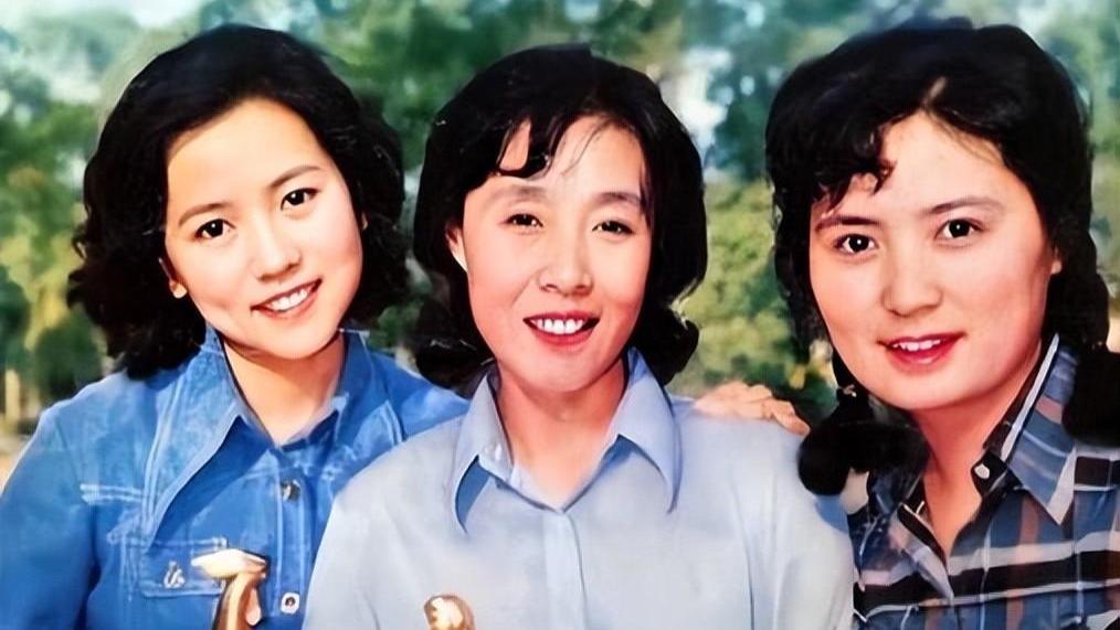 著名影星洪学敏现状：自然衰老气质佳，67岁仍未婚未育，定居香港