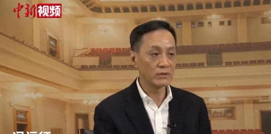 冯远征谈“晋江式演技”：传统演技的回归与反思
近日，全国政协委员、北京人民艺术剧