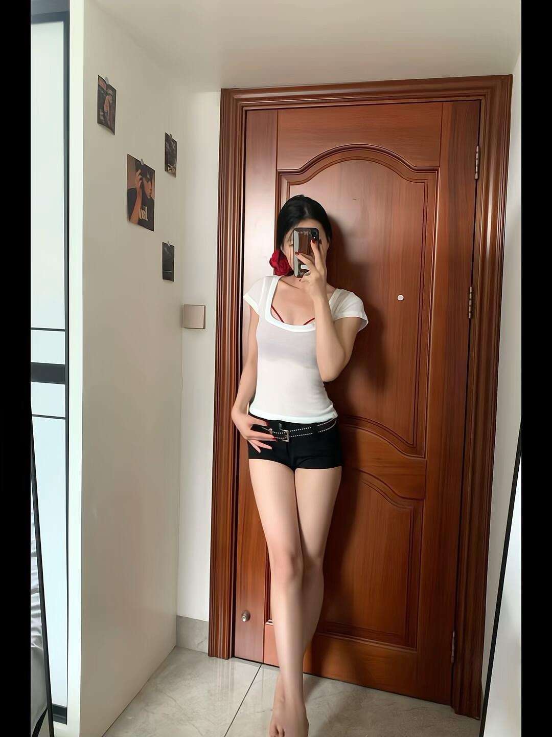 第一次自拍，有没有什么意见提一下