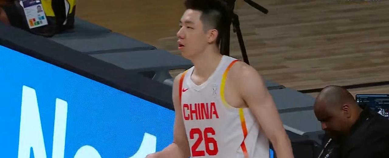 8月6日凌晨，中国男篮以93比88战胜了沙特队。
这场比赛打得相当艰难，中国男篮