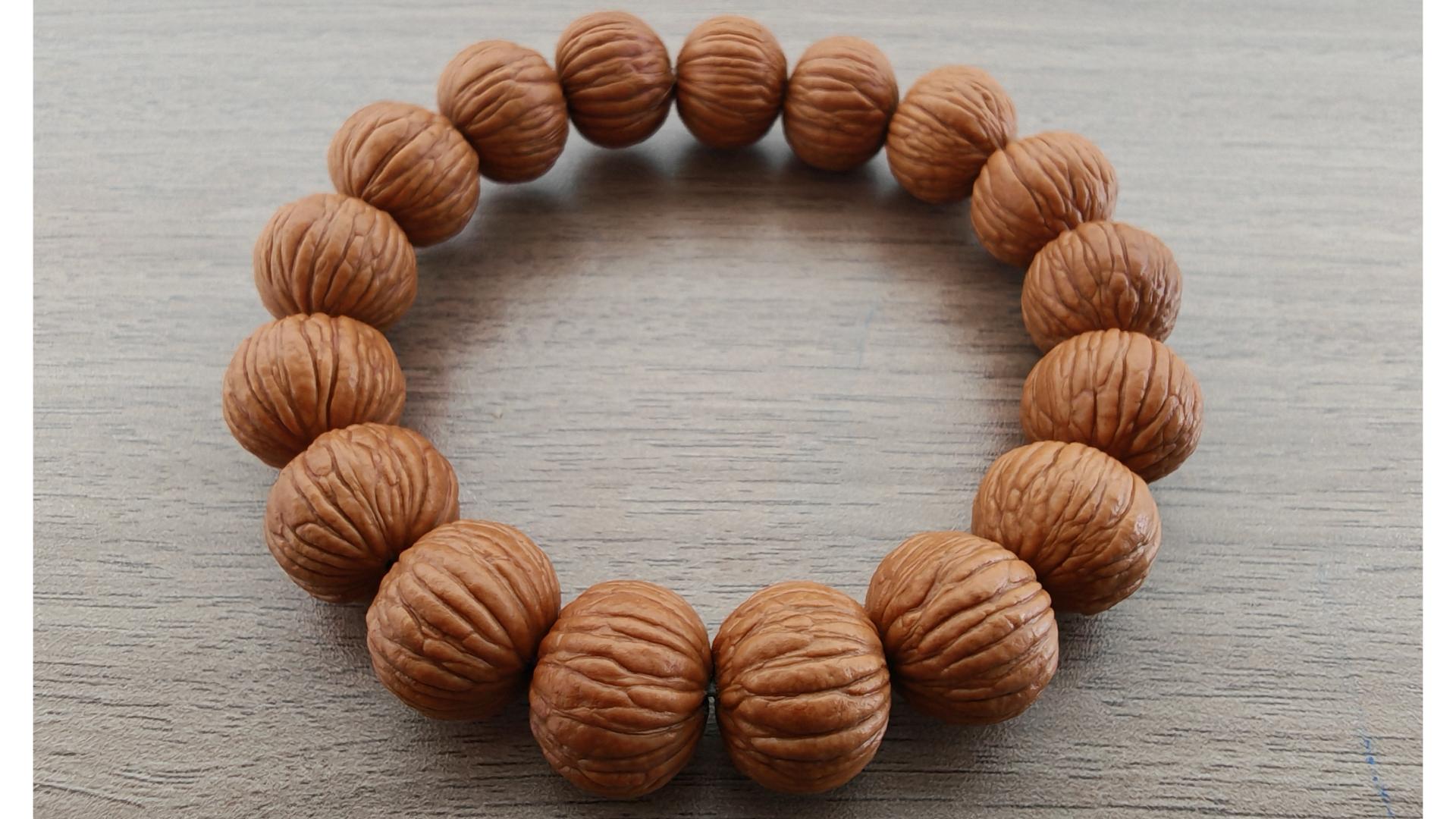 文玩有“毒”，谁盘谁上头