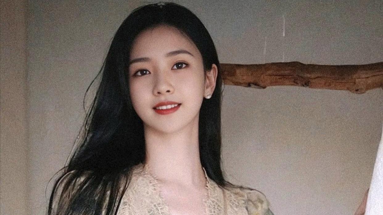 结婚两年，老公却和前女友频繁约会旅行，我该怎么办？