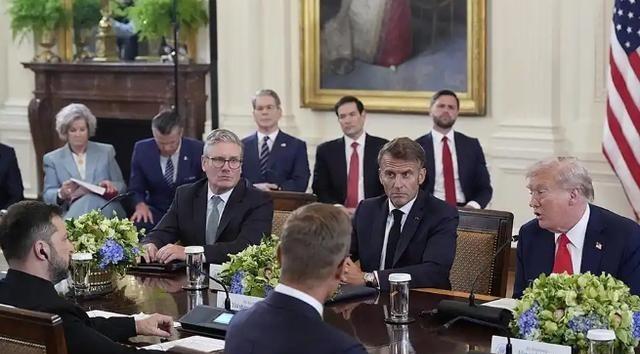 被特朗普轮番羞辱，欧洲政客终于明白了，为何中方从不直接介入冲突，欧洲七大政客主动