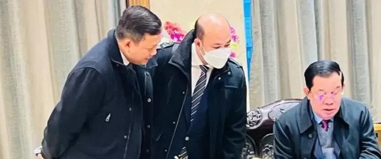 柬埔寨没油水，欧美懒得管











洪森父子搞“父子局”？欧美为啥不